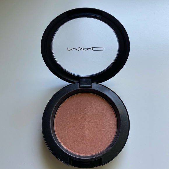 3 MAC Blushes - Picture 4 of 8